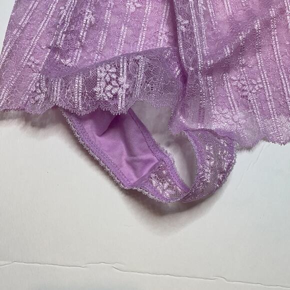 NWT Victoria’s Secret high rise lace thong size xs - Picture 6 of 6